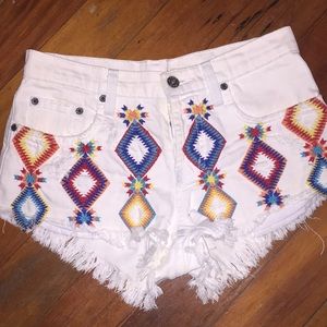 Bohemian White embroidered denim shorts